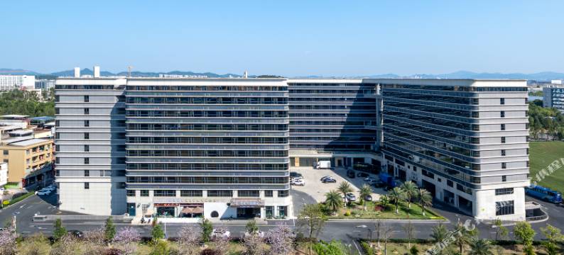 艺龙万国酒店(广州白云国际机场店)图片