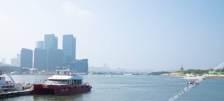 中豪海情假日酒店(日照灯塔风景区店)图片