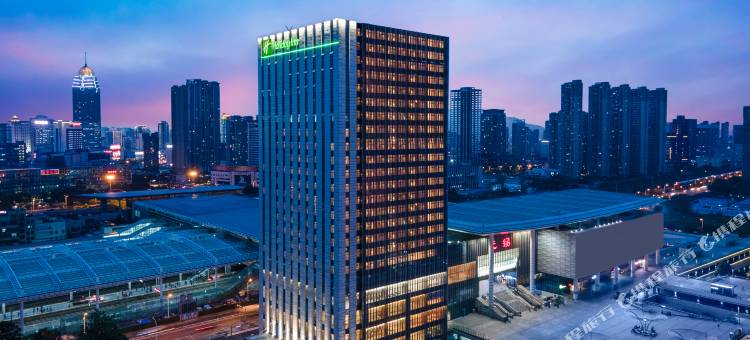 无锡中央车站假日酒店图片