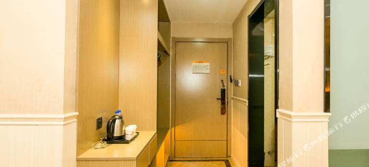 IU酒店(乐山嘉兴路美食街店)图片