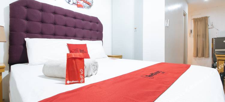 红门 加 @ 比恩韦尼多 拉斯皮纳斯寄宿公寓每周住宿(RedDoorz Plus @ Ruby Las Pinas Weekly Stay)图片