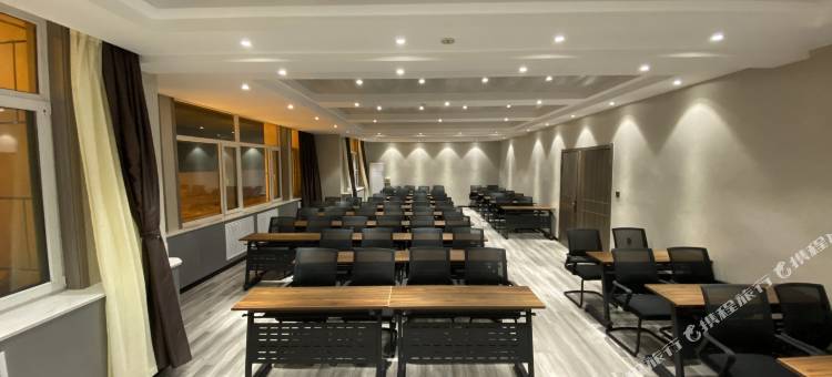 澜熙酒店(潍坊德乐堡亲子乐园店)图片