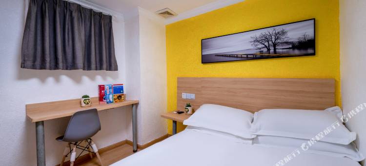 布丁严选酒店(上海外滩四川北路地铁站店)图片