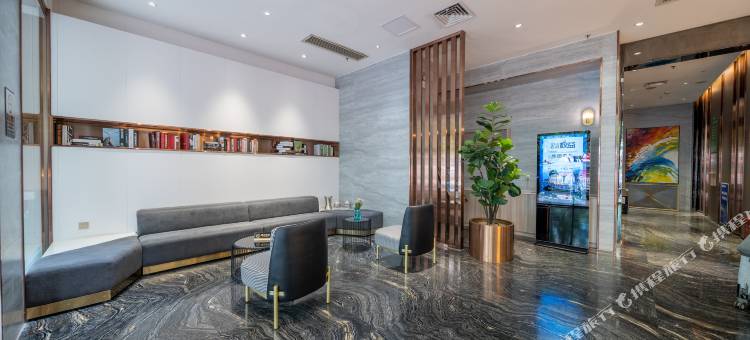 雅斯特美途酒店(金湖广场青秀万达店)图片