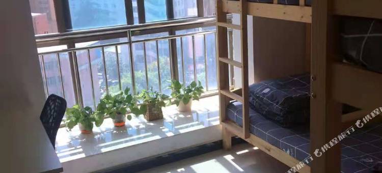 武汉徐东年少时期青年旅馆图片