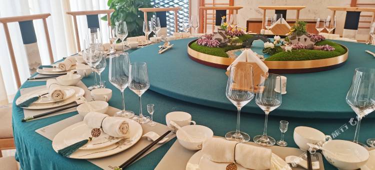 巴中亚美酒店图片