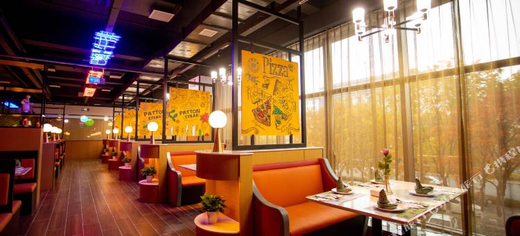 美豪·怡致酒店(忻州西站欣悦购物广场店)图片