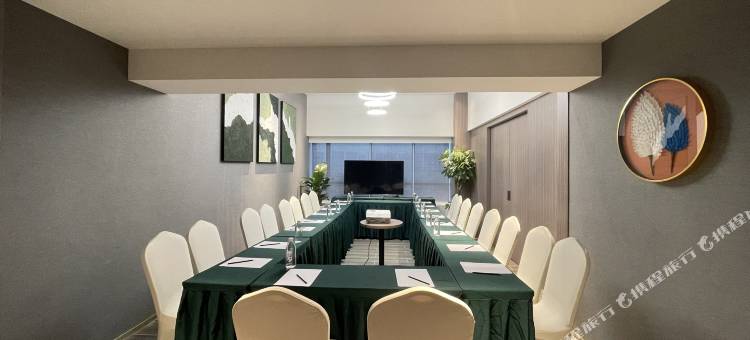 朗丽兹酒店(成都世纪城会展中心店)图片