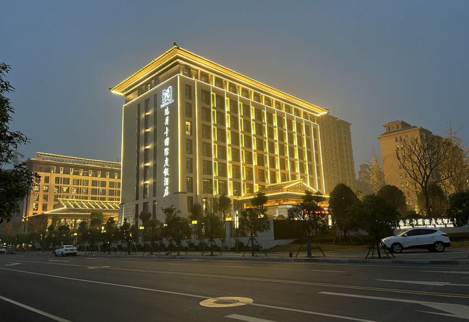 NANYANG REBECCA INTERNATIONAL RESORT HOTEL Hotel Overview