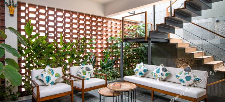 鸢尾花套房酒店(Iris Suites)图片