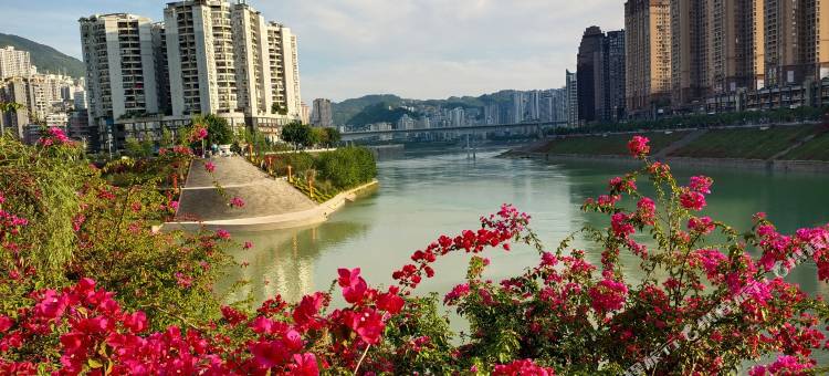 彭水两江假日丽呈酒店图片