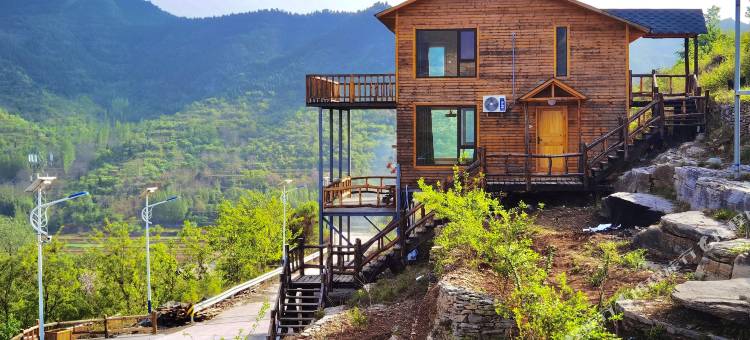 淄博芸弘山房民宿图片