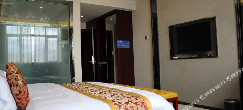 措勤信坤大酒店图片