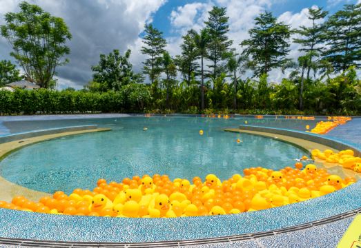 Fantawild holiday hotel XiamenHotel Overview