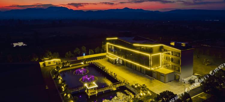 长兴新恒艺术酒店图片