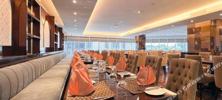 布蒂永滨江大酒店(Puteri Wing - Riverside Majestic Hotel)图片
