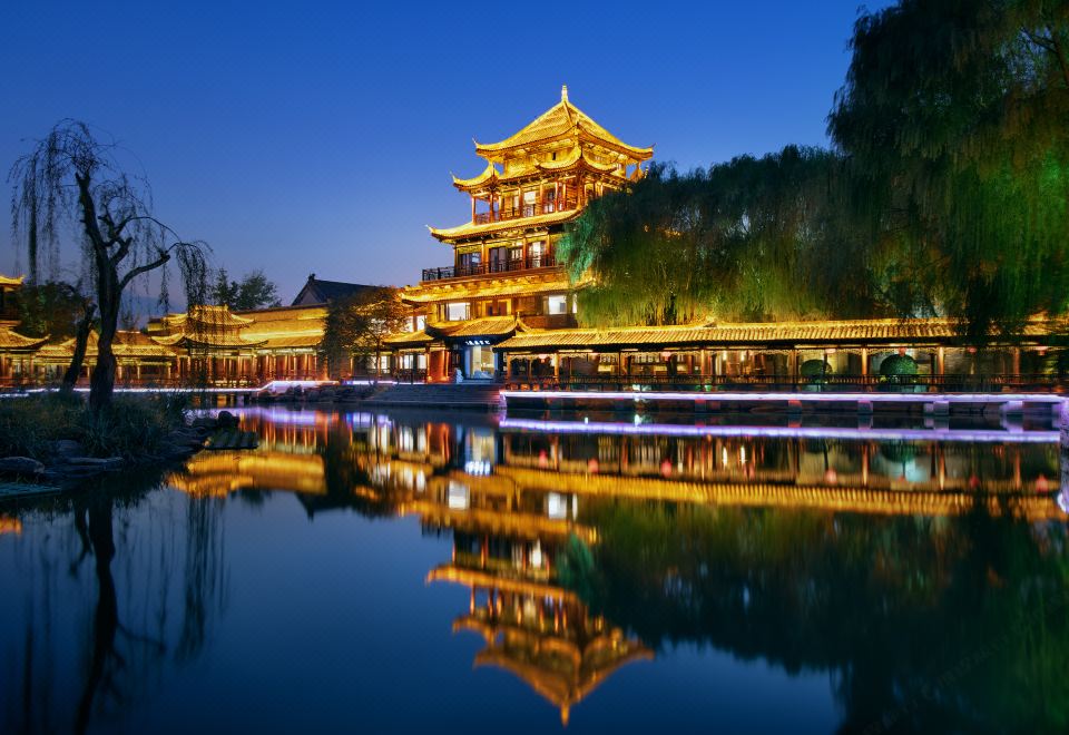 天空之镜酒店(台儿庄古城风景区店)外景图