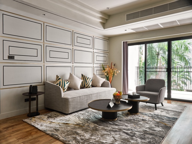 Floral Court Hotel & Residence Sukhumvit 13 Hotel Overview