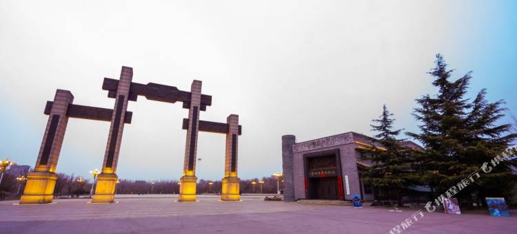 喜嫁阁民宿(临汾九州公园九州广场店)图片