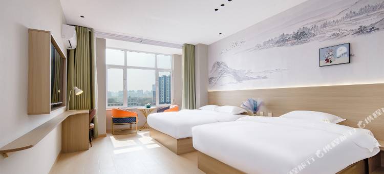 云逍归鸟酒店(银川高铁站怀远夜市店)图片