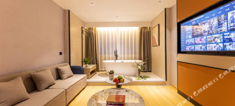 亚汀酒店(威宁彝族回族苗族自治县草海北坡生态公园滨海大道店)图片