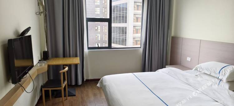 小鸿运宾馆(靖州客运站店)图片