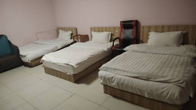 宏福出租屋(新荣地铁站店)