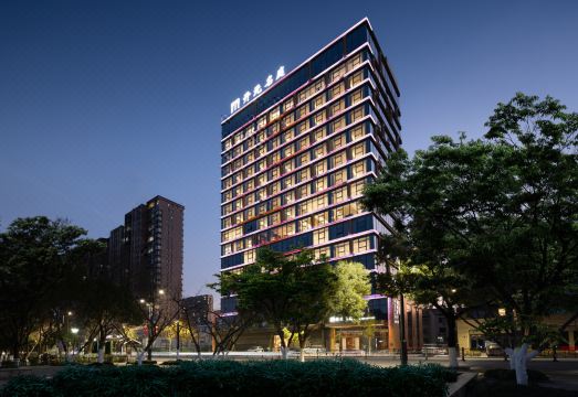 开元名庭酒店（东阳江滨南街店）外景图