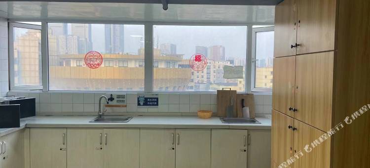 冠寓(成都营门口店)图片