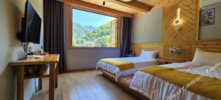 云梯小筑·中式原木风观山景休闲度假 Villa 民宿(云和梯田景区店)图片