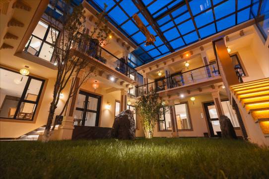 德令哈楮山云居民宿(奥运广场店)