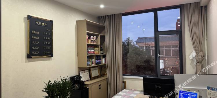 仁合宾馆(龙山镇店)图片