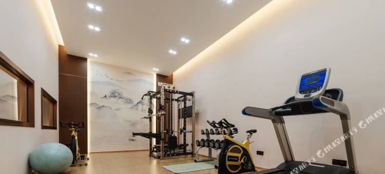 爽逸同呈酒店图片