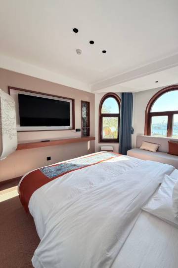 青岛琴安酒店(栈桥火车站店)