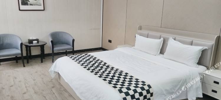 清沐精选酒店(马鞍山二十二中东湖瑞景店)图片