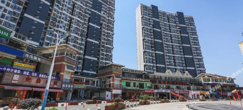 嘉兰城市酒店(成都温江南熏大道地铁站店)图片