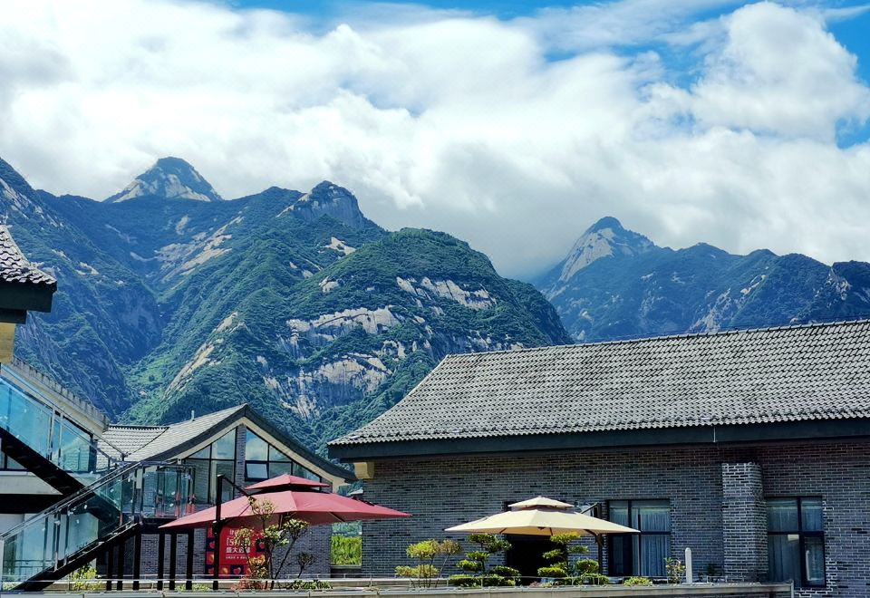 Huamei Yazhi HotelHotel Overview
