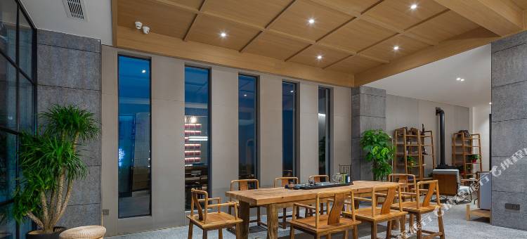 喆缦·孔庙府学里酒店(国金中心水亭门店)图片