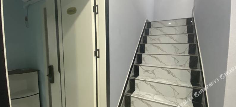天津格调服务公寓(西青大学城店)图片