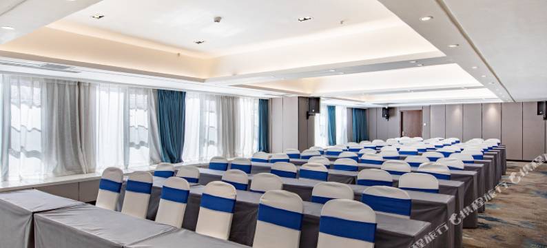 维也纳国际酒店(昆明火车站西山万达广场店)图片