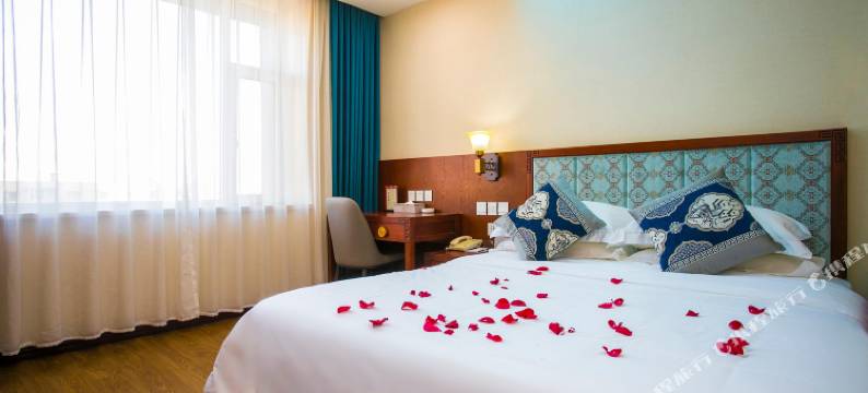 仟佰度酒店(长春绿园吾悦广场春城大街店)图片