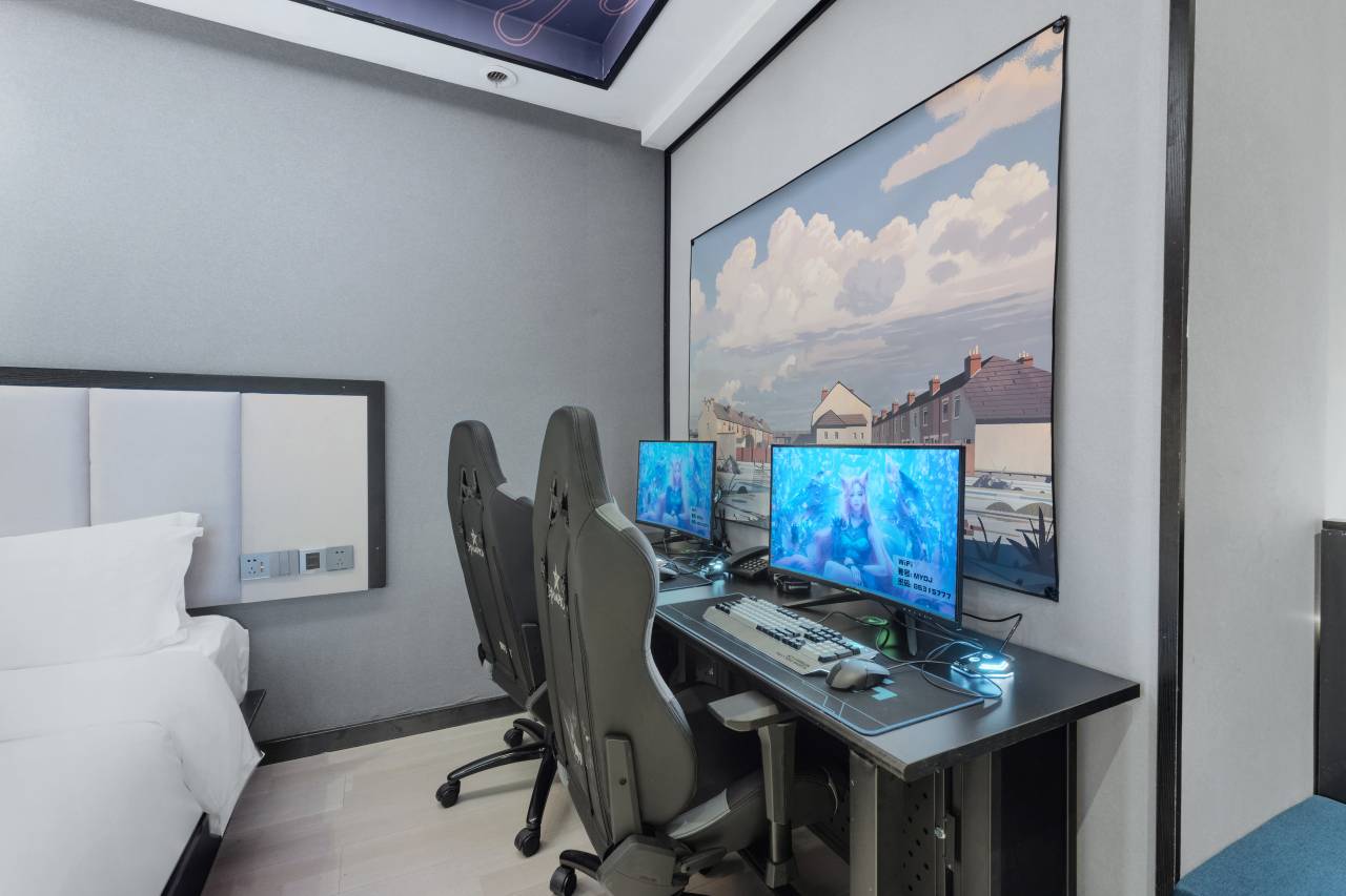 蚂蚁电竞酒店(重庆解放碑云端之眼店)图片