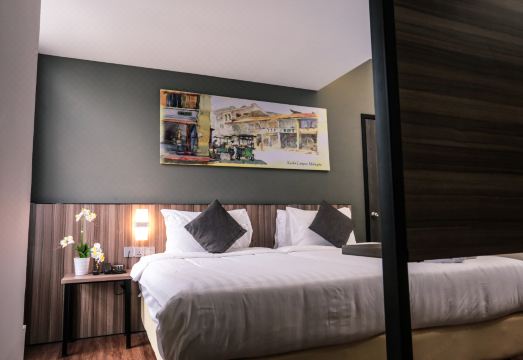 Days Hotel & Suites by Wyndham KL (Chan Sow Lin MRT/LRT) Hotel Overview