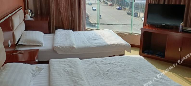 罗平华玥酒店图片