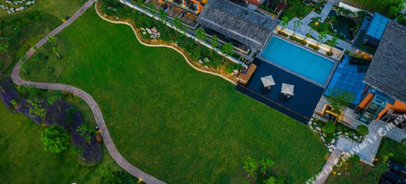 安吉九言鸟巢里酒店图片