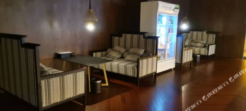 沧州锦上添花假日酒店图片