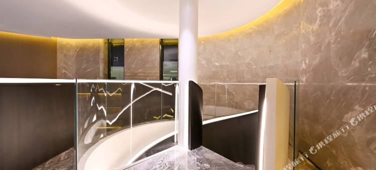 长春汽开区西湖大路亚朵酒店图片