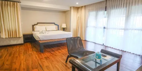 華欣山岡度假屋