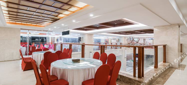 昆明铭春花园温泉度假酒店(昆明学院富康城购物中心店)图片