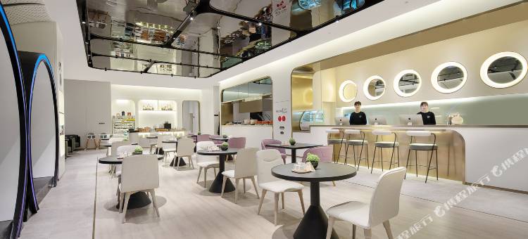 亚朵X酒店(石老人海水浴场会展中心地铁站店)图片